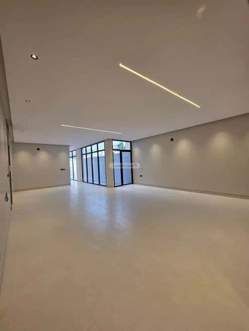 Floor 244 SQM with 6 Bedrooms King Faisal, East Riyadh, Riyadh