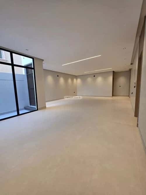Floor 244 SQM with 6 Bedrooms King Faisal, East Riyadh, Riyadh