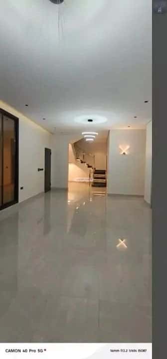 Villa 276 SQM Facing East on 20m Width Street Al-Maizaliyah, East Riyadh, Riyadh