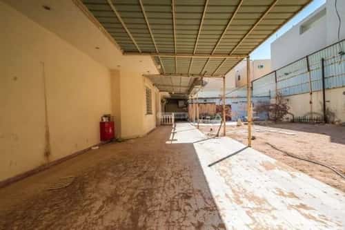 فيلا 900 متر مربع غربية على شارع 15م طويق، غرب الرياض، الرياض