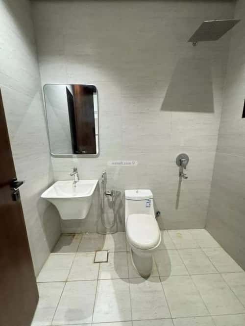 Floor 183 SQM with 6 Bedrooms Al-Muanisiyah, East Riyadh, Riyadh