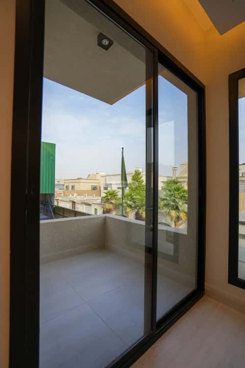 Floor 157 SQM with 3 Bedrooms Al-Olaya, Central Riyadh, Riyadh
