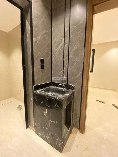 شقة 215 متر مربع ب 6 غرف المطار، جازان