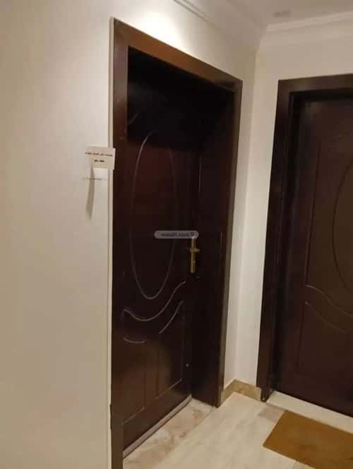 عمارة 825 متر مربع واجهة جنوبية الحمراء، شرق الرياض، الرياض