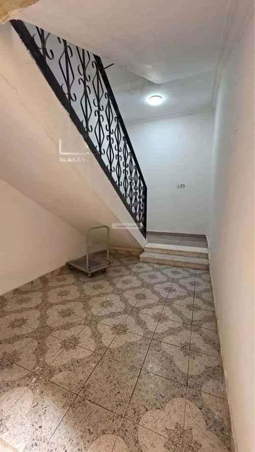 Apartment 450 SQM with 4 Bedrooms Al-Awaly, West Riyadh, Riyadh