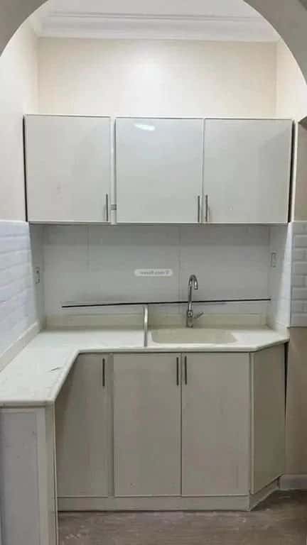 شقة 436 متر مربع بغرفة مدينة العمال، الخبر