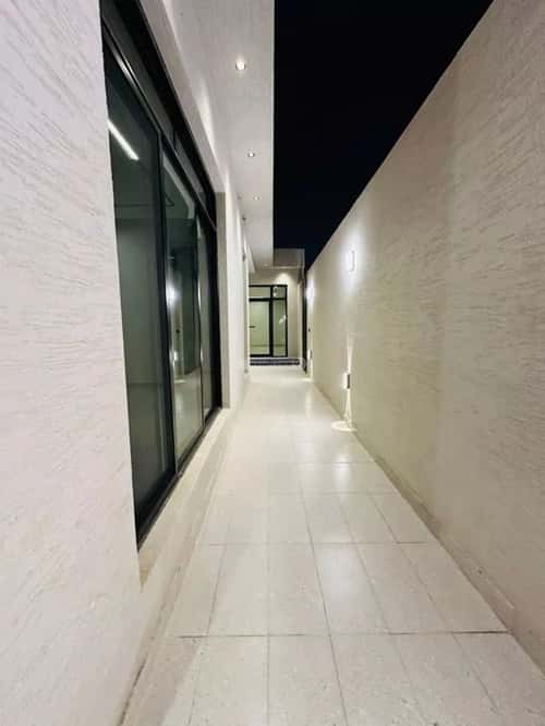 Floor 305 SQM with 4 Bedrooms An-Nahdah, East Riyadh, Riyadh