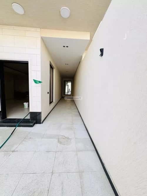 Floor 133 SQM with 3 Bedrooms Al-Yarmuk, East Riyadh, Riyadh
