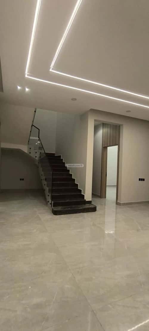 Villa 450 SQM Facing South on 15m Width Street Al-Janadriyah, East Riyadh, Riyadh