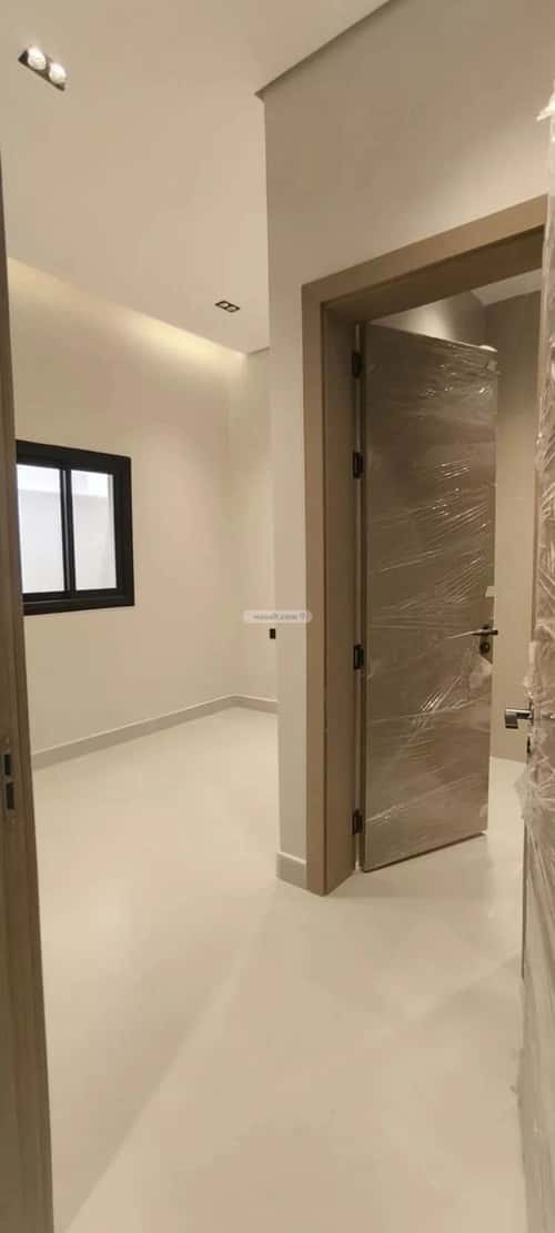 Villa 240 SQM Facing South on 18m Width Street Al-Maizaliyah, East Riyadh, Riyadh