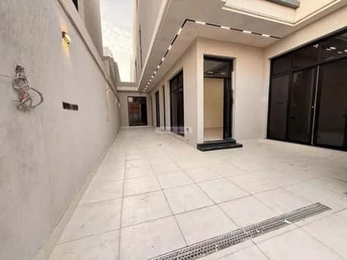 فيلا 312 متر مربع جنوبية على شارع 18م المعيزيلة، شرق الرياض، الرياض