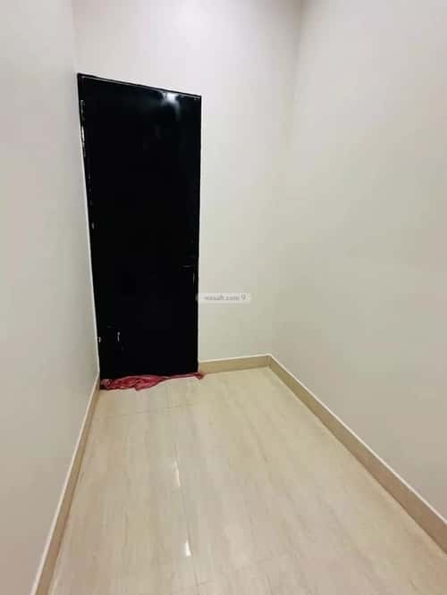 Villa 300 SQM Facing East on 20m Width Street Ar-Rimal, East Riyadh, Riyadh