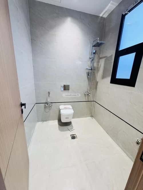 Floor 132 SQM with 4 Bedrooms King Faisal, East Riyadh, Riyadh