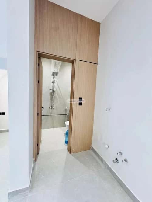 Floor 132 SQM with 4 Bedrooms King Faisal, East Riyadh, Riyadh