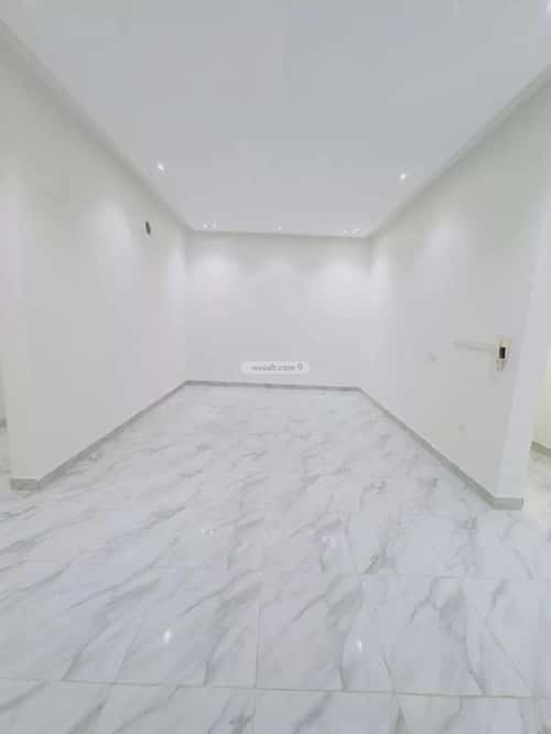 Floor 205 SQM with 4 Bedrooms Al-Qadisiyah, East Riyadh, Riyadh