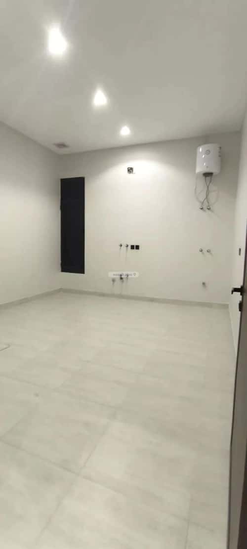 فيلا 377 متر مربع غربية على شارع 20م الجنادرية، شرق الرياض، الرياض