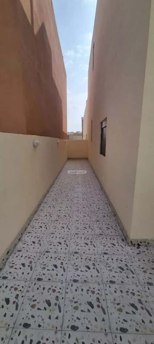فيلا 384 متر مربع شرقية على شارع 16م أبحر الجنوبية، شمال جدة، جدة