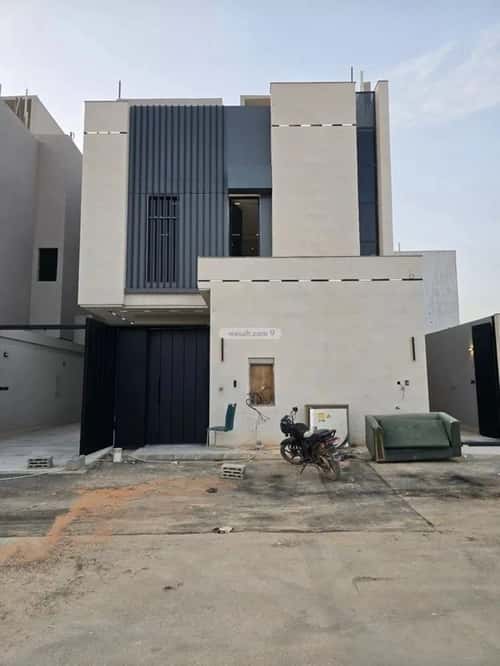 فيلا 312 متر مربع جنوبية على شارع 18م المعيزيلة، شرق الرياض، الرياض