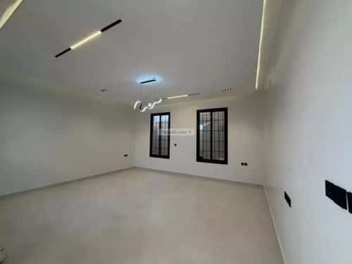 Villa 276 SQM Facing North on 18m Width Street Ar-Rimal, East Riyadh, Riyadh