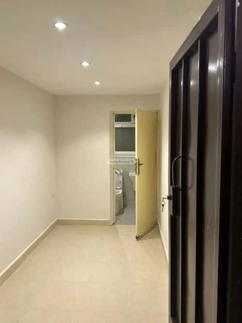 Floor 408 SQM with 6 Bedrooms As-Sahafa, North Riyadh, Riyadh