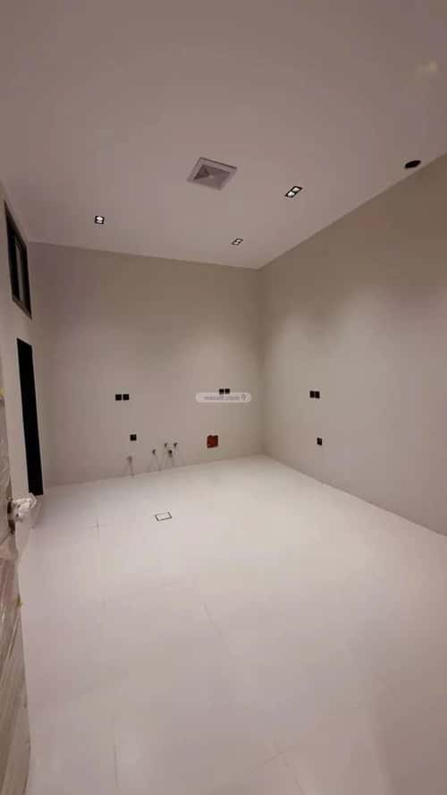 Villa 240 SQM Facing South on 18m Width Street Al-Maizaliyah, East Riyadh, Riyadh