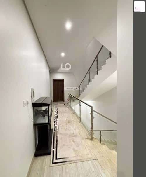 فيلا 399 متر مربع واجهة شمالية ب 5 غرف عكاظ، جنوب الرياض، الرياض