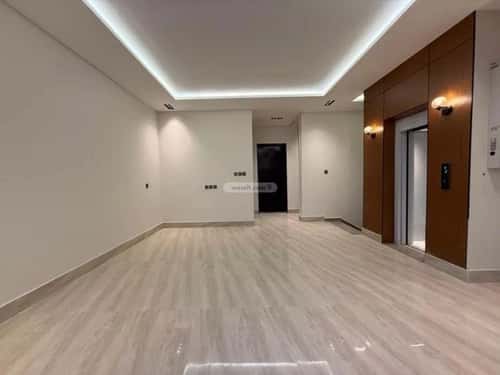 Villa 260 SQM Facing South on 18m Width Street Ar-Rimal, East Riyadh, Riyadh