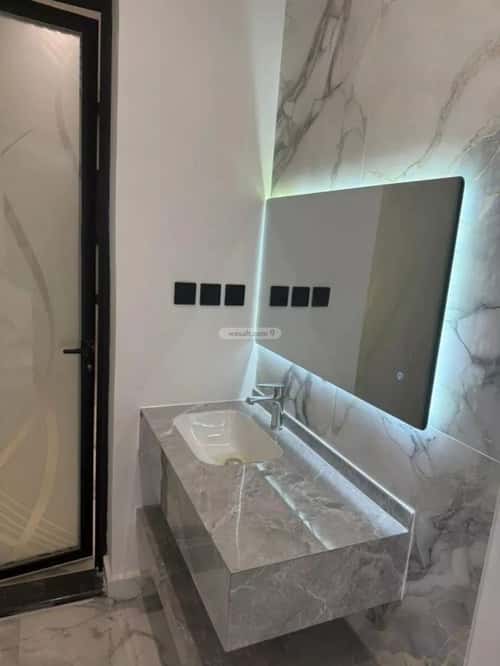 Apartment 143 SQM with 6 Bedrooms Hajer, Aldammam