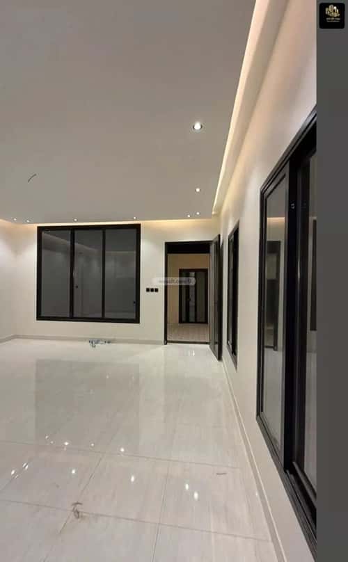 فيلا 387 متر مربع شمالية على شارع 20م الأمواج، الخبر