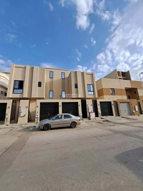 Floor 154 SQM with 3 Bedrooms Dahrat Al-Badeah, West Riyadh, Riyadh