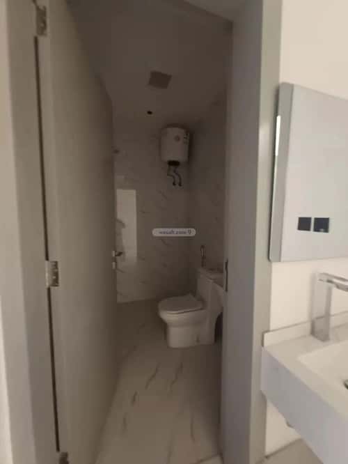 Floor 238 SQM with 3 Bedrooms Shubra, West Riyadh, Riyadh