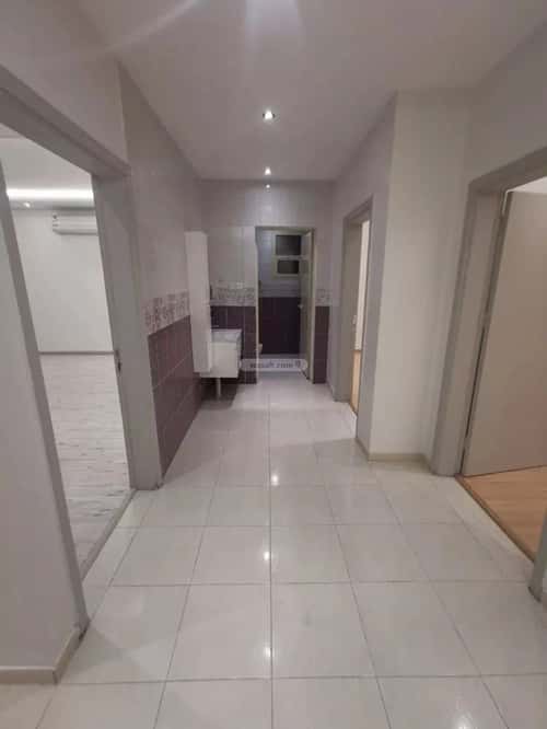 Floor 336 SQM with 6 Bedrooms Qurtubah, East Riyadh, Riyadh