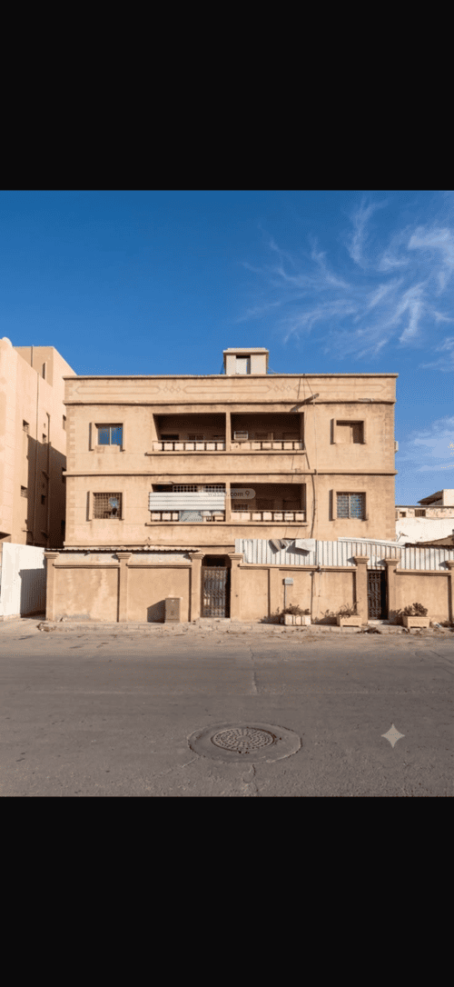 عمارة 375 متر مربع واجهة جنوبية البادية، الدمام