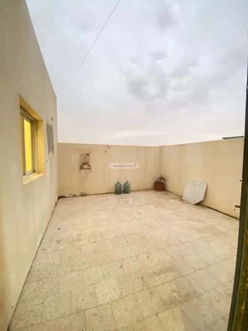 Apartment 100 SQM with 3 Bedrooms Al-Wizarat, Central Riyadh, Riyadh
