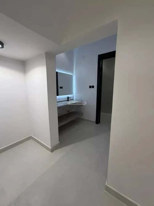 فيلا 389 متر مربع شمالية على شارع 15م شبرا، غرب الرياض، الرياض