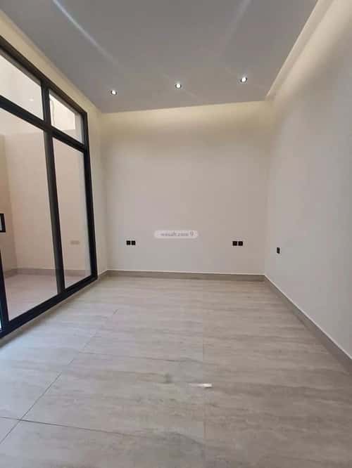 Floor 154 SQM with 3 Bedrooms Dahrat Al-Badeah, West Riyadh, Riyadh