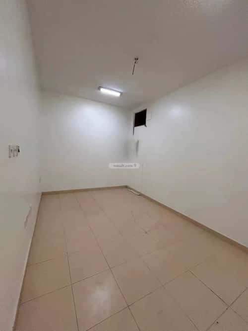 Showroom for Rent Al-Malaz, Central Riyadh, Riyadh