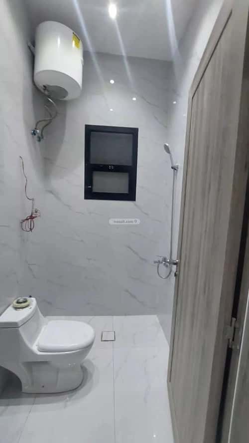 Floor 233 SQM with 3 Bedrooms West Al-Oraija, West Riyadh, Riyadh