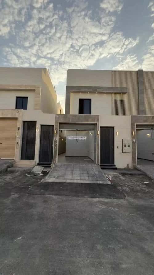 فيلا 252 متر مربع شرقية على شارع 20م عكاظ، جنوب الرياض، الرياض