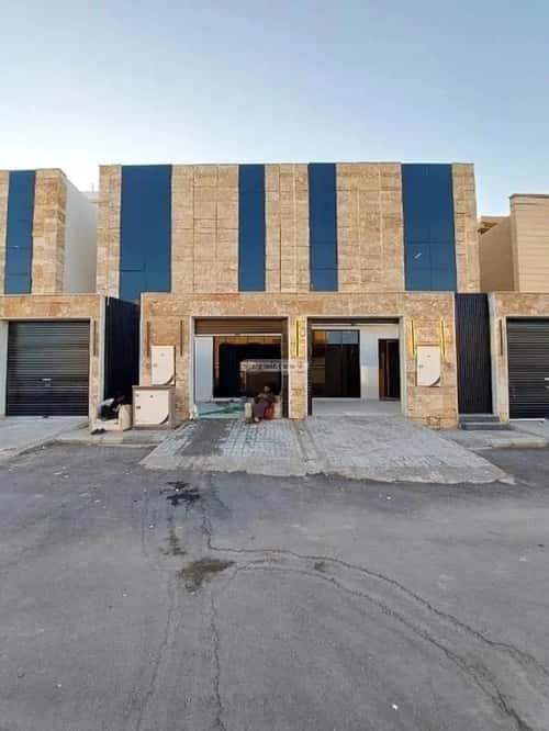 Floor 212 SQM with 4 Bedrooms Twaeeq, West Riyadh, Riyadh