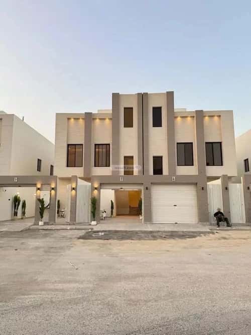 Floor 169 SQM with 3 Bedrooms Okaz, South Riyadh, Riyadh