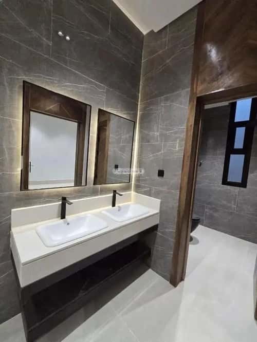 Floor 164 SQM with 3 Bedrooms West Al-Oraija, West Riyadh, Riyadh