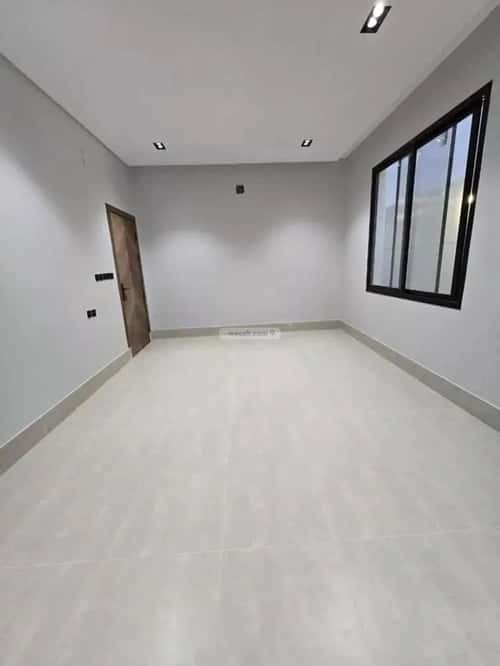 Floor 164 SQM with 3 Bedrooms West Al-Oraija, West Riyadh, Riyadh