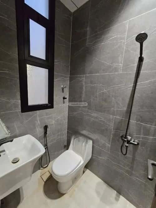 Floor 164 SQM with 3 Bedrooms West Al-Oraija, West Riyadh, Riyadh