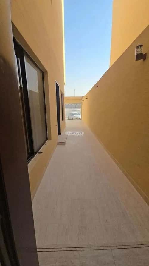 دور 186 متر مربع ب 4 غرف عكاظ، جنوب الرياض، الرياض