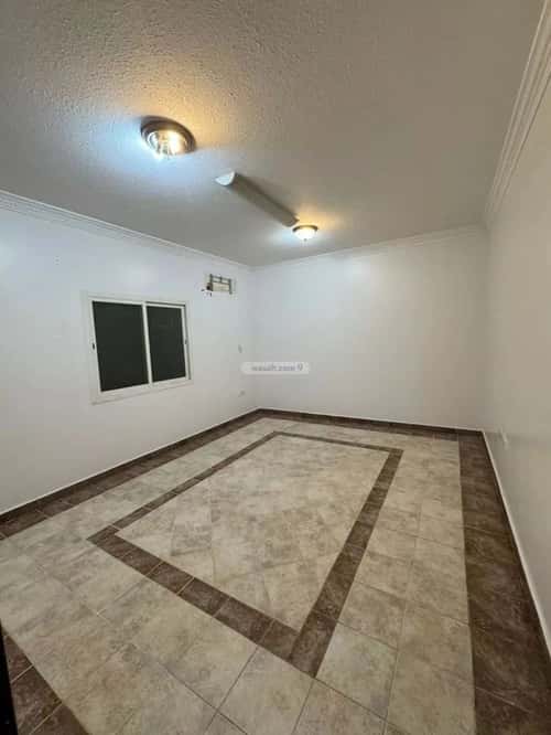Floor 550 SQM with 4 Bedrooms An-Nafel, North Riyadh, Riyadh