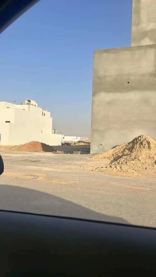 Land 420 SQM Facing West on 25m Width Street Al-Mahdiyah, West Riyadh, Riyadh