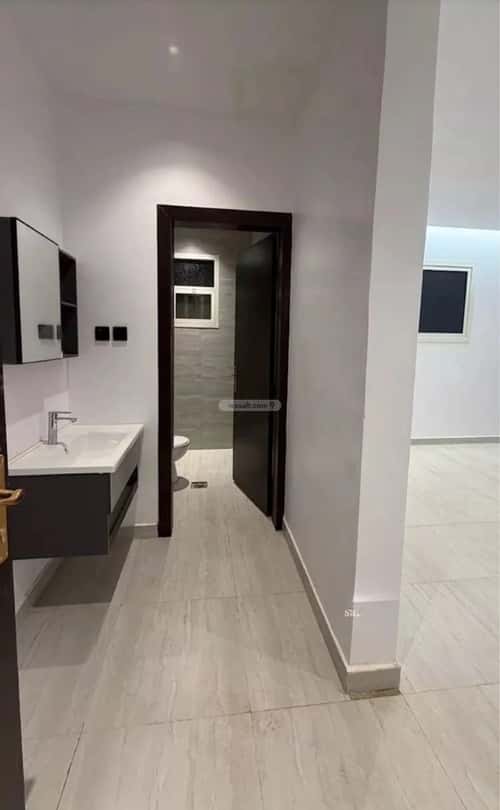 شقة 387 متر مربع بغرفتين الرمال، شرق الرياض، الرياض