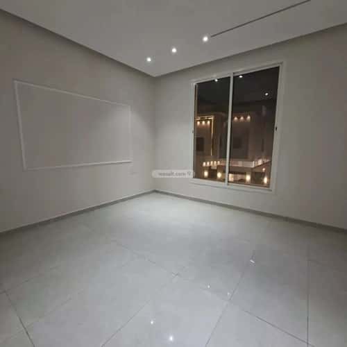 Floor 215 SQM with 5 Bedrooms Al-Janadriyah, East Riyadh, Riyadh
