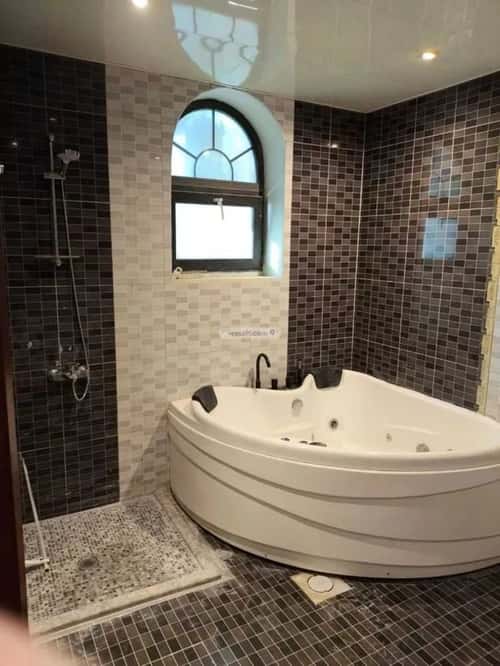 فيلا 344 متر مربع واجهة غربية ب 5 غرف النزهة، الدمام